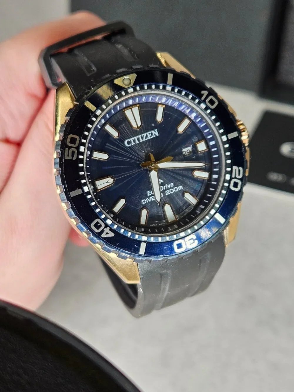 Citizen Promaster Eco Drive Diver's 200mm Solar Wristwatch Watch with Box